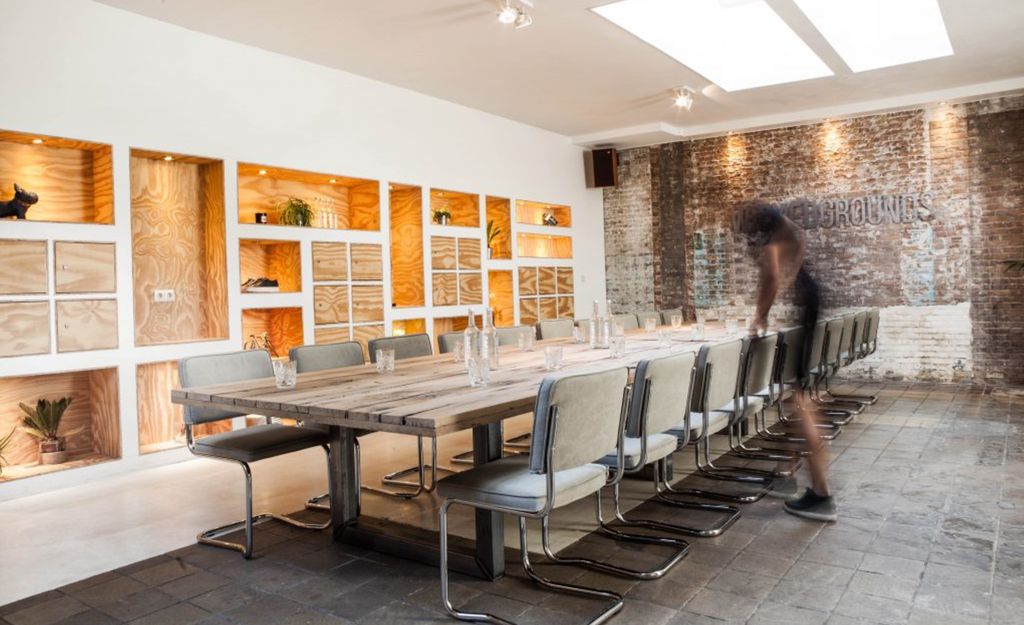 CREATIVE BOARDROOM